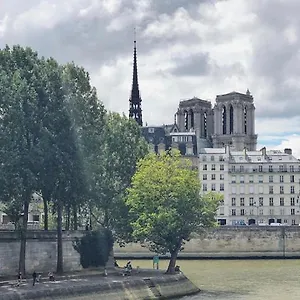 Studio île Saint-louis Paris